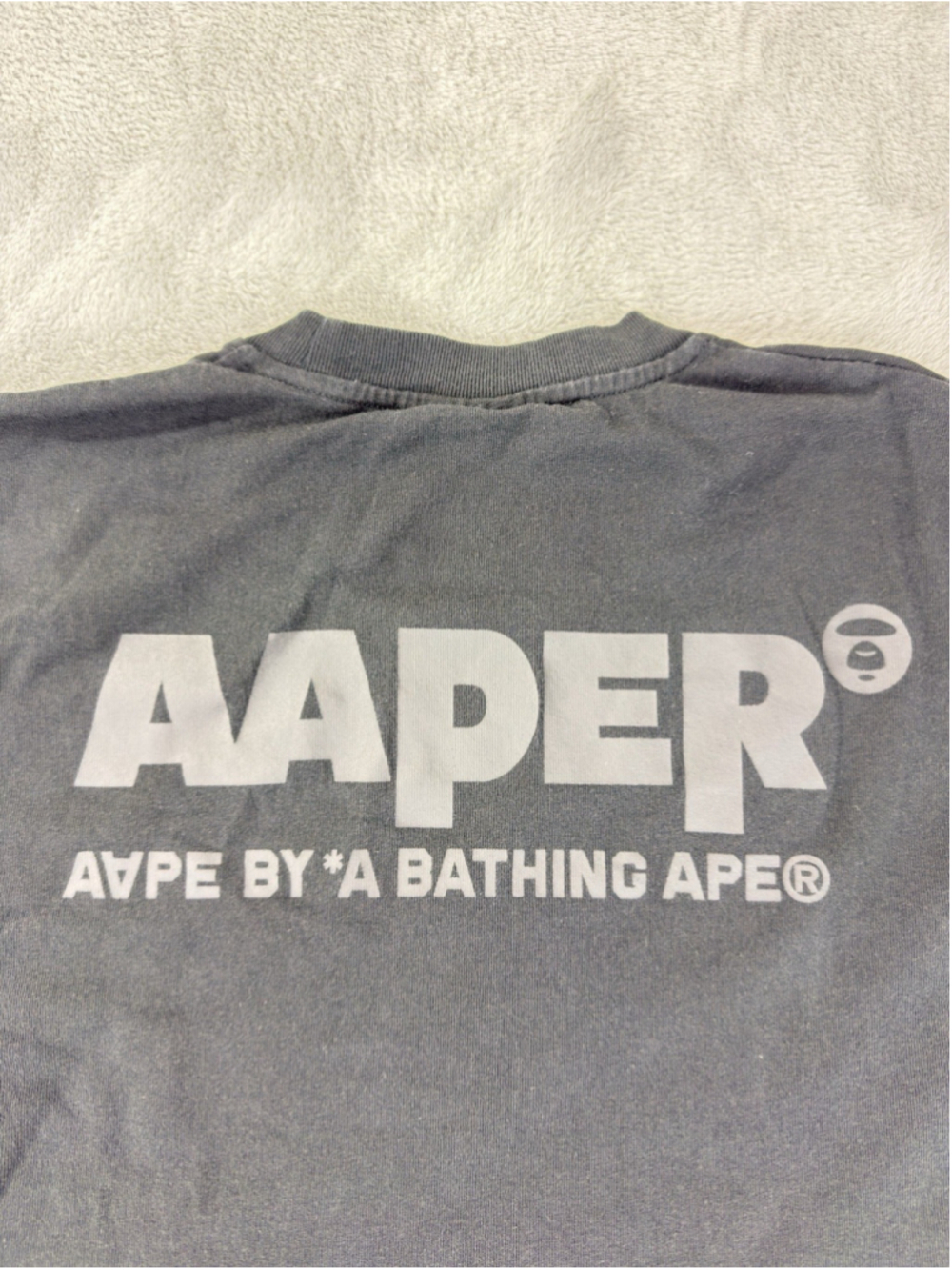 Aaper By A Bathing Ape Men's Size M Cartoon Graphic Apes And Planet Earth Shirt - Picture 13 of 13